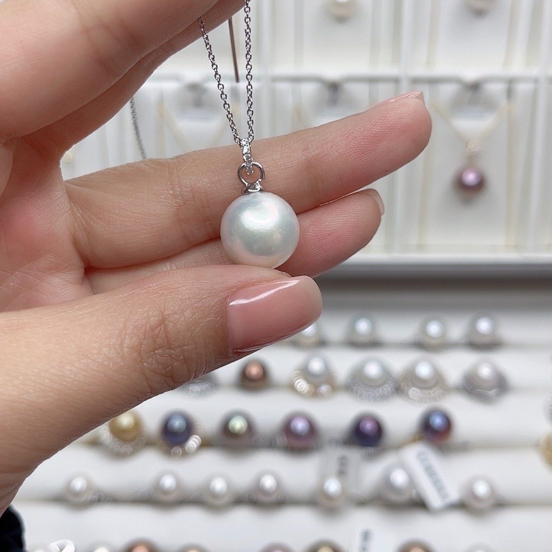 淡水珍珠吊坠(赠链)未镶嵌