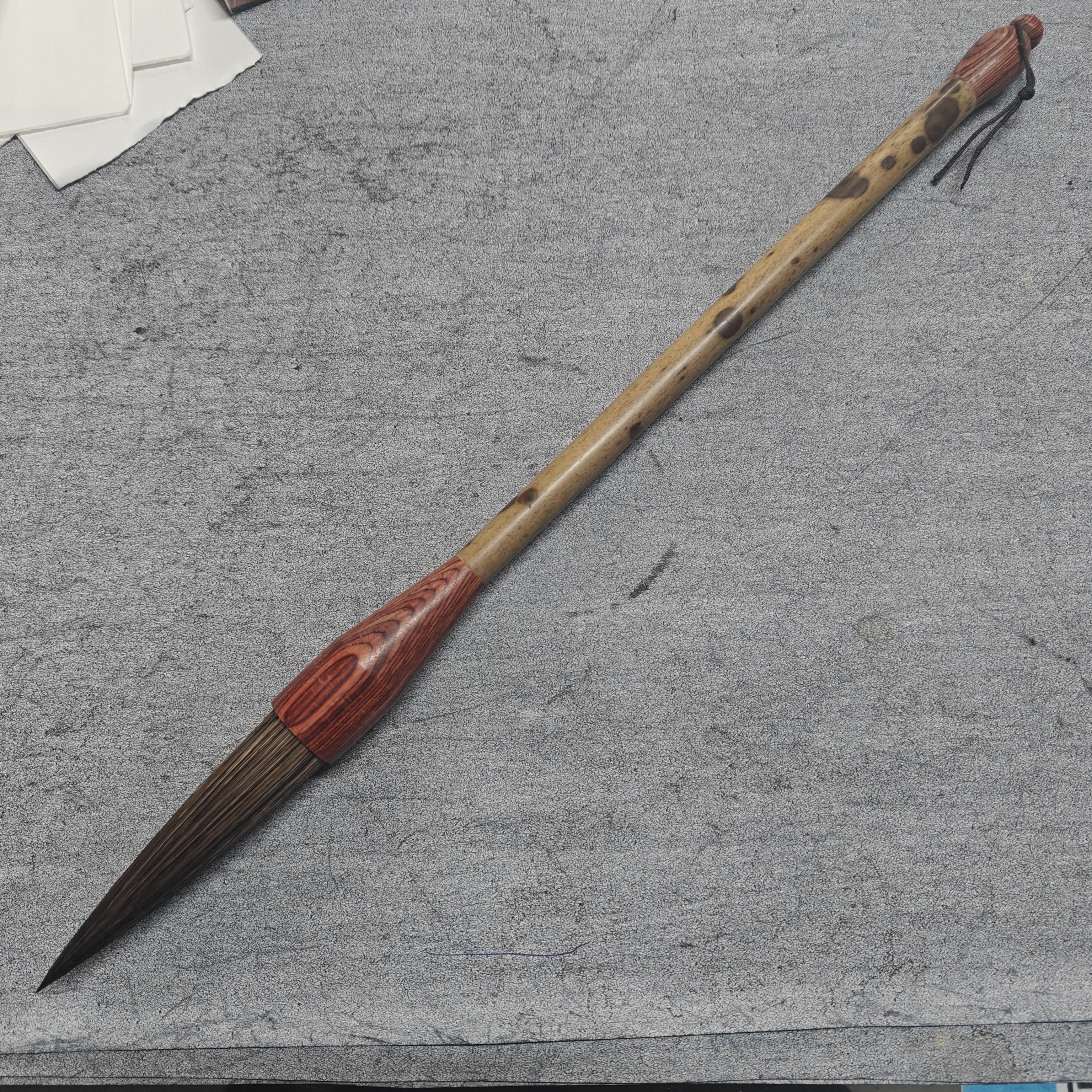 聚074:操继荣制“超长峰牛耳毫”出锋9.5口径2.0（1支）