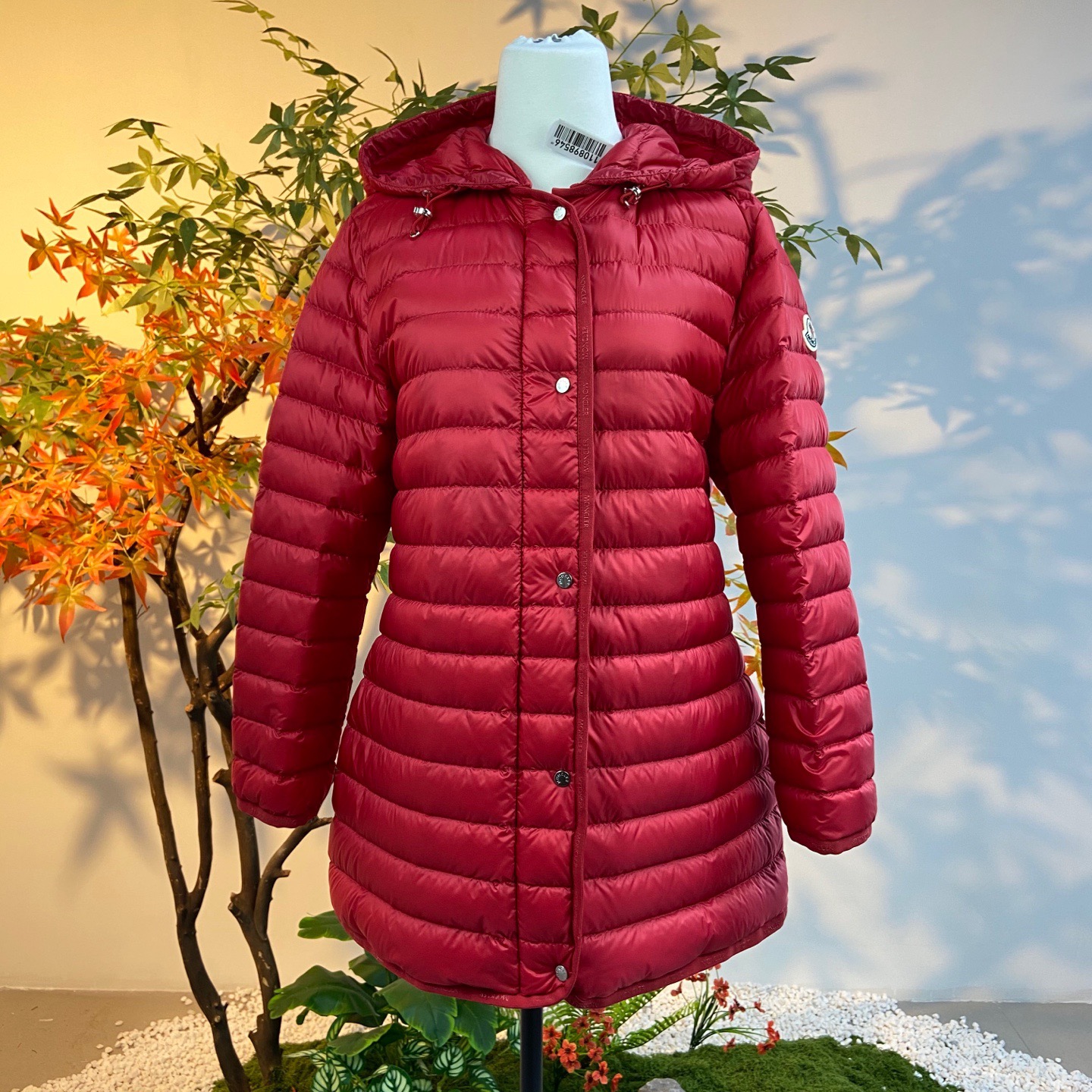 未使用 MONCLER 2504218/4码/Oredon系列连帽收腰羽绒服