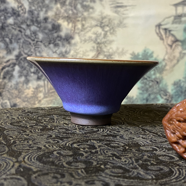 仿钧釉玫瑰紫斗笠杯琳玉堂