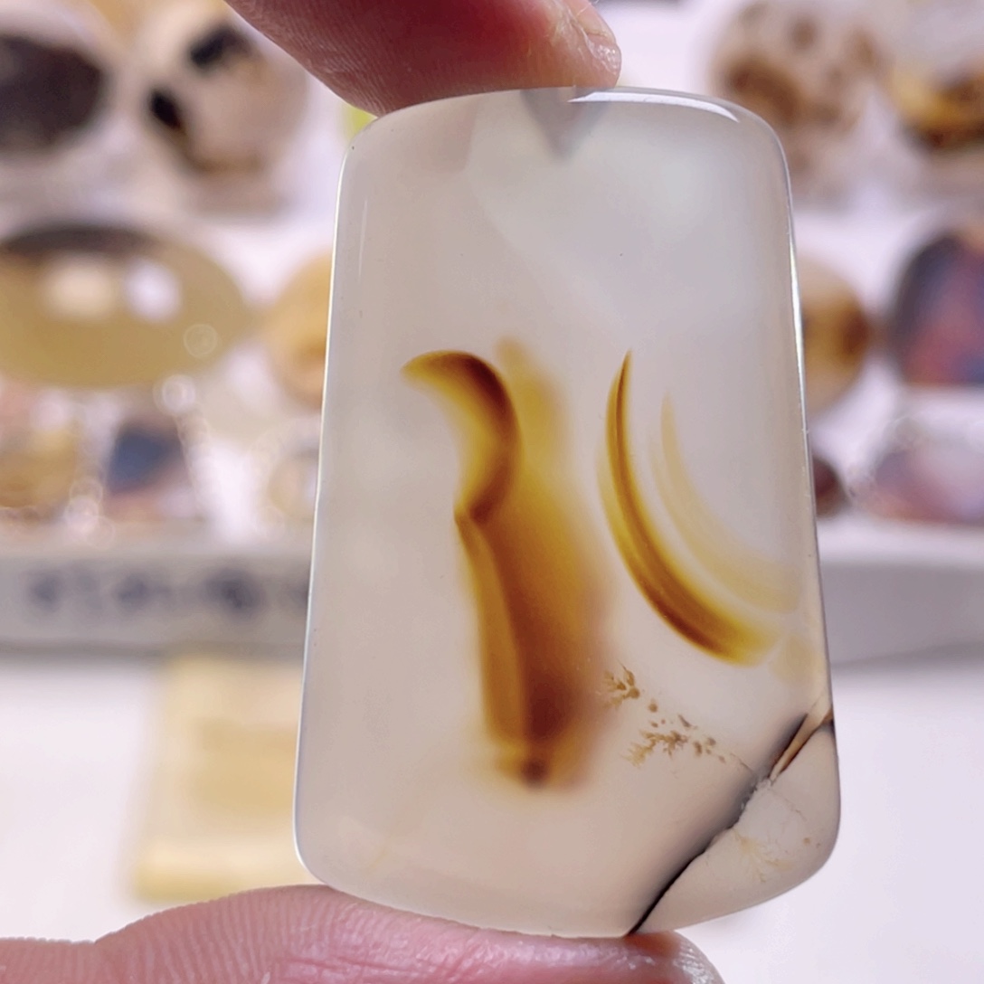 玛瑙/玉髓颈饰合金