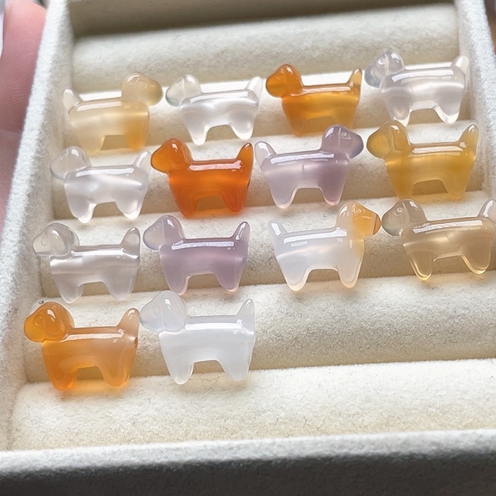 玛瑙/玉髓未镶嵌玛瑙腊肠狗