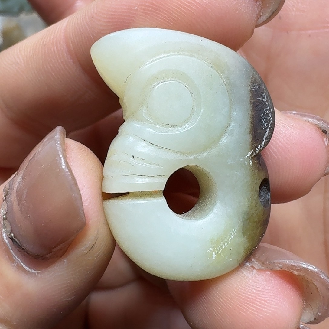 和田玉挂件未镶嵌