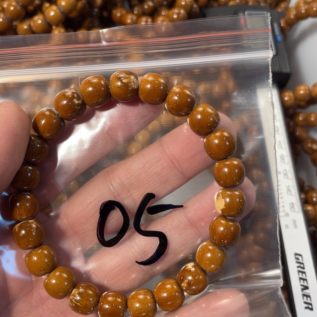 铂***然紫金鼠手串10.5实心老型05