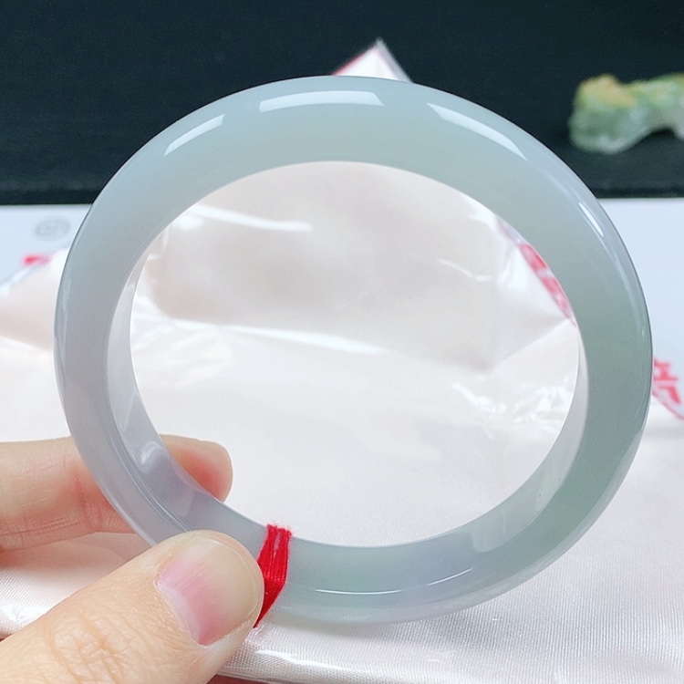 【闪购商品】翡翠手镯未镶嵌天然翡翠手镯