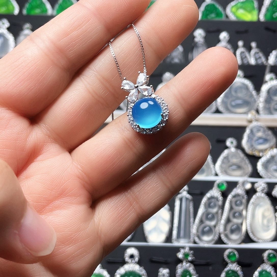 玛瑙/玉髓颈饰合金