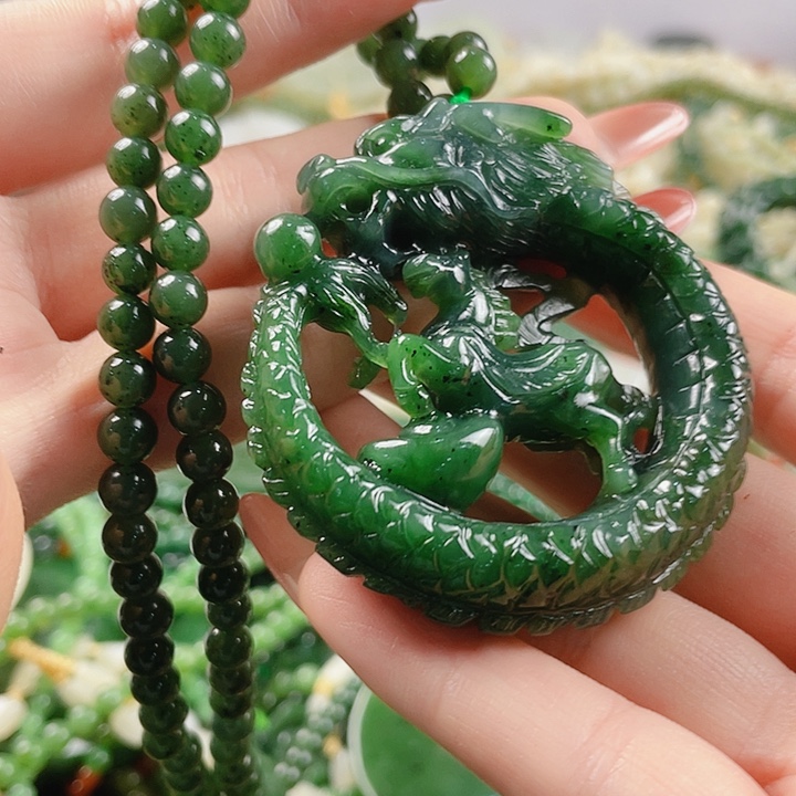 未镶嵌和田玉挂件