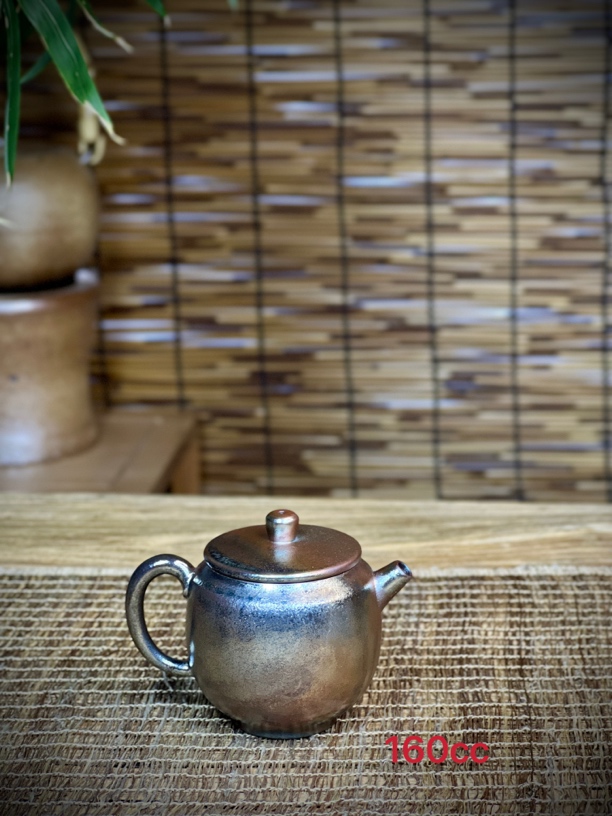 李云智老师纯手工精品柴烧壶  160cc