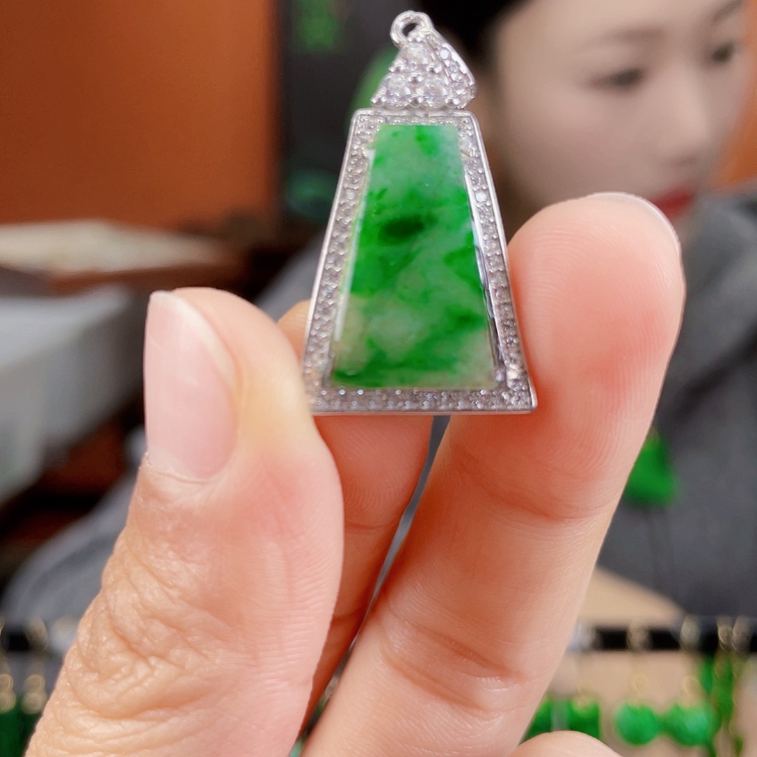 翡翠银S925镶嵌耳饰
