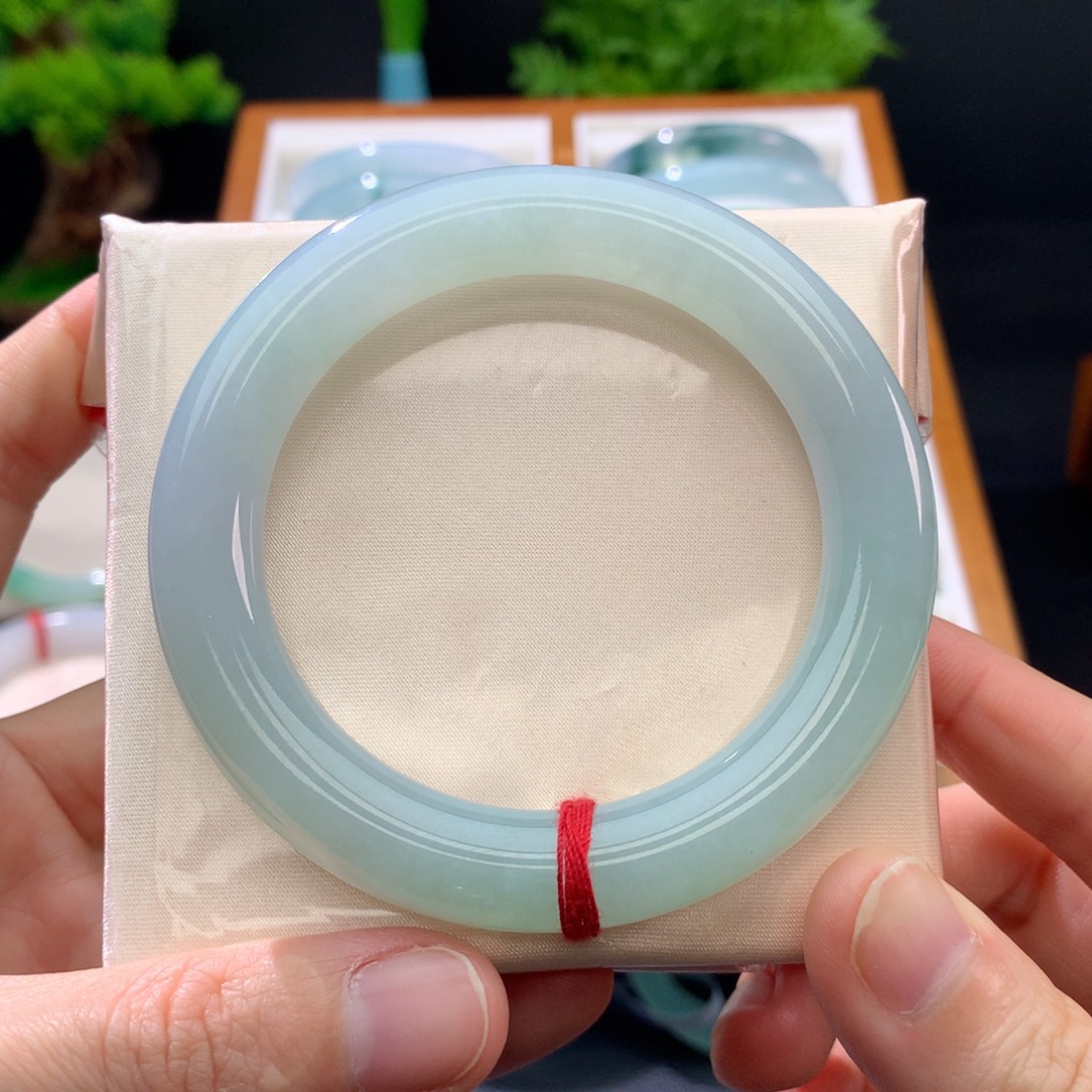 翡翠未镶嵌手镯闪购 7