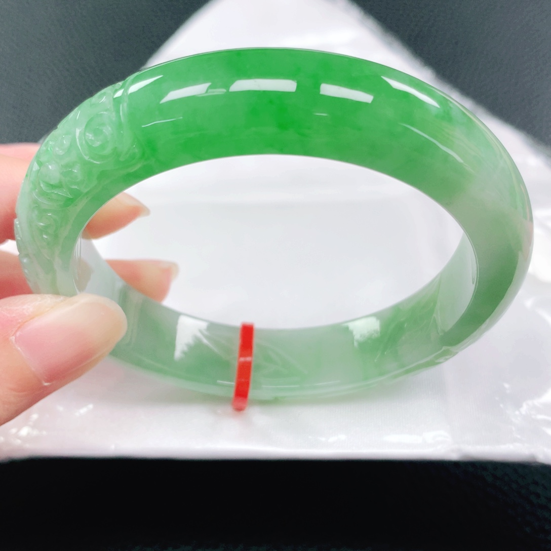 未镶嵌手镯翡翠57圈