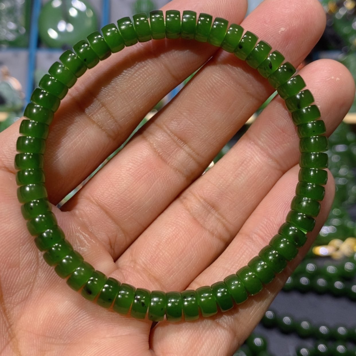 【闪购商品】和田玉吊坠(不含链)未镶嵌俄七红皮老料手串 6/3