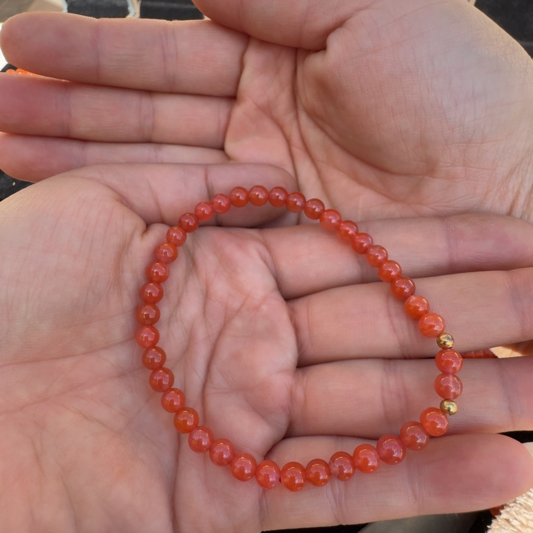 南红玛瑙未镶嵌手链