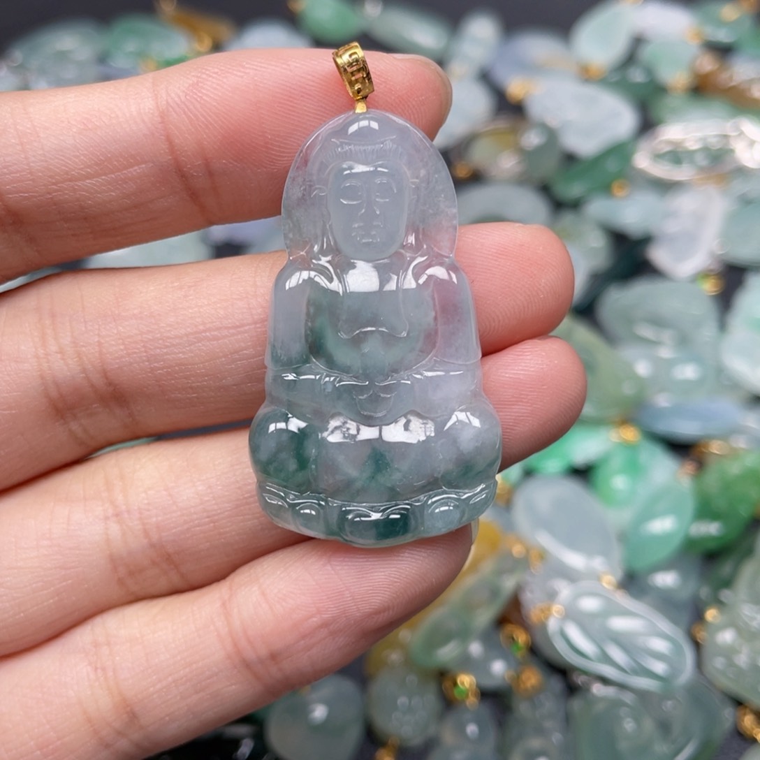 翡翠颈饰18K金镶嵌翡翠