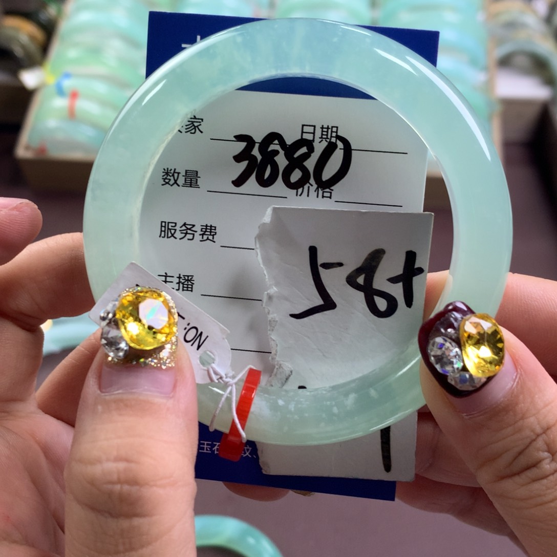 蛇纹石玉手镯未镶嵌3880