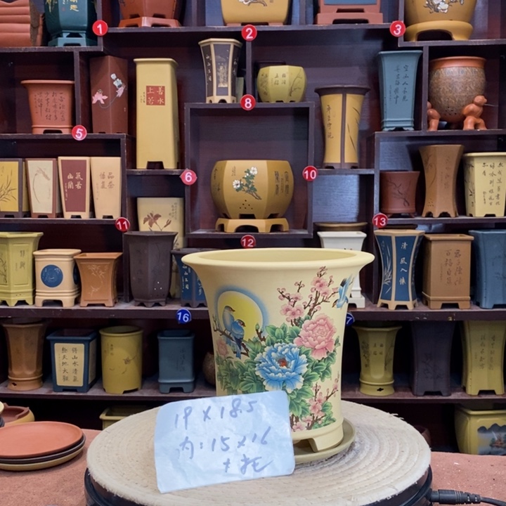 紫砂花盆紫砂花盆