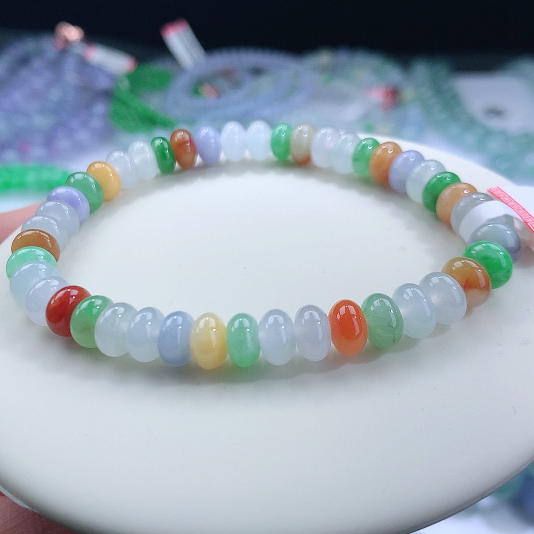 翡翠手串未镶嵌卡6