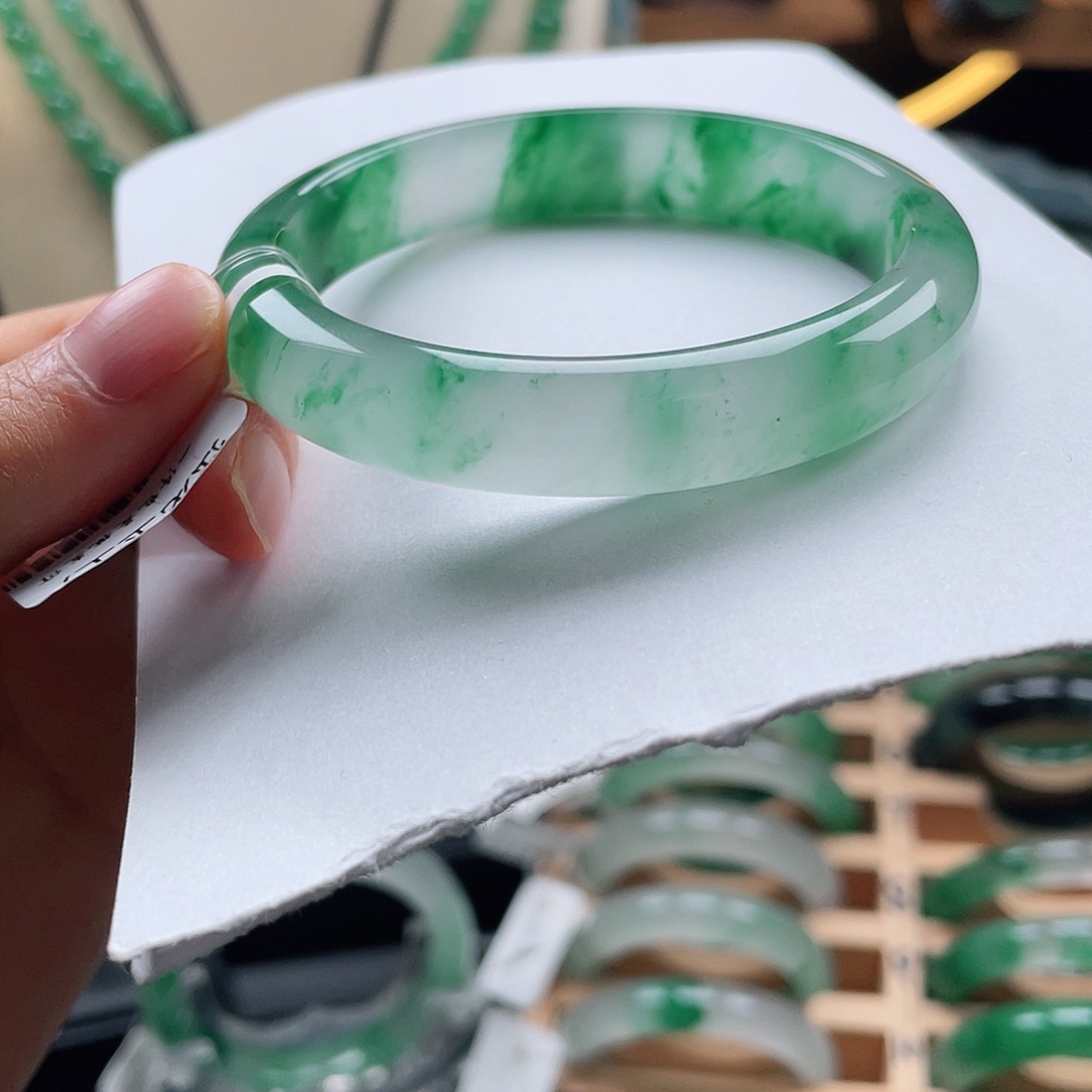 石英质玉手镯57未镶嵌