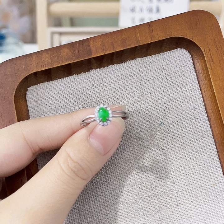 翡翠未镶嵌颈饰天然翡翠Ａ货