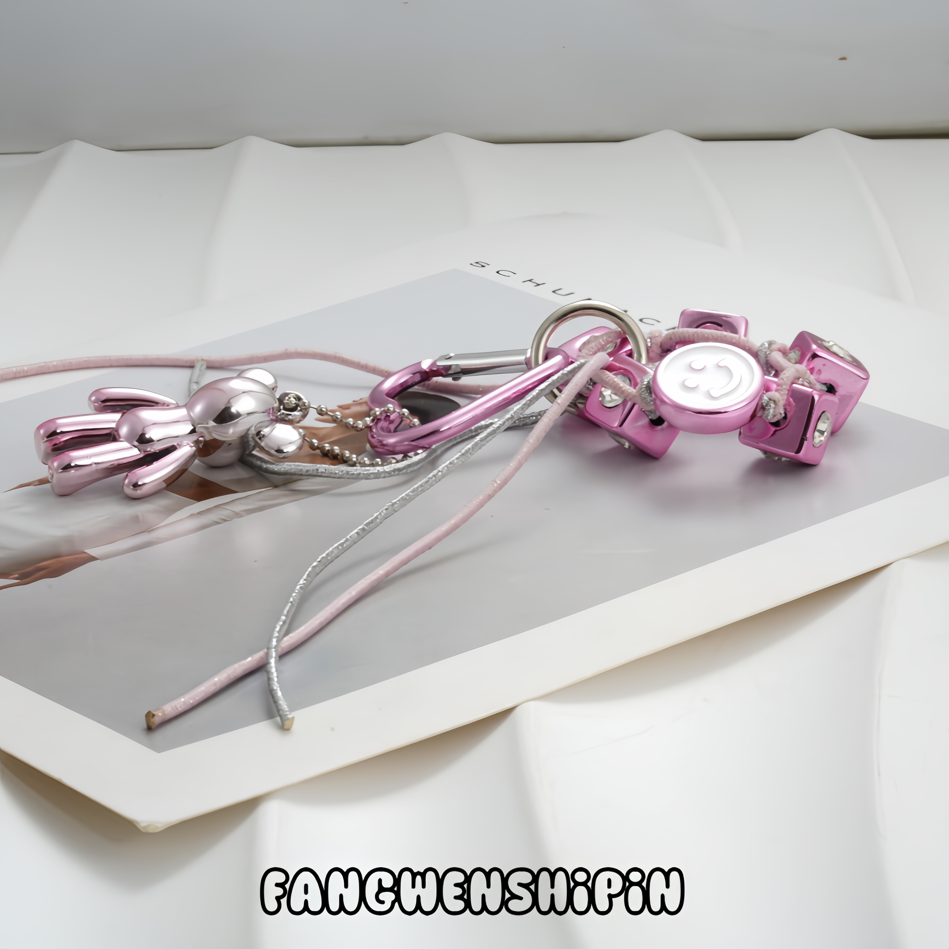 ins可爱小狗钥匙扣简约1655