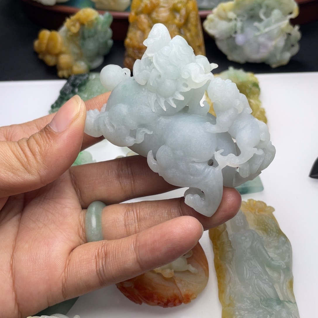 定制翡翠未镶嵌母子貔貅