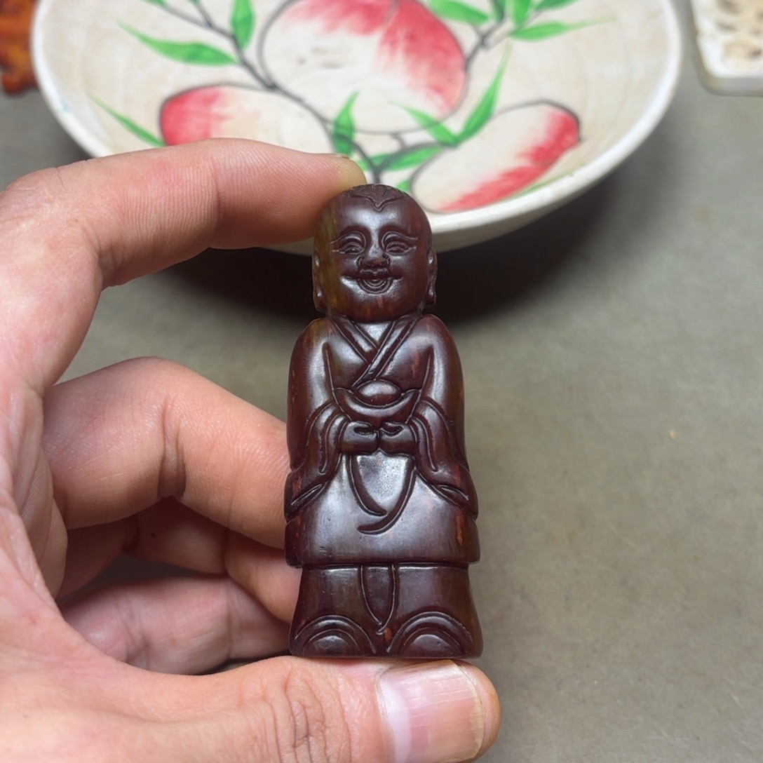 这个物件很老气啊