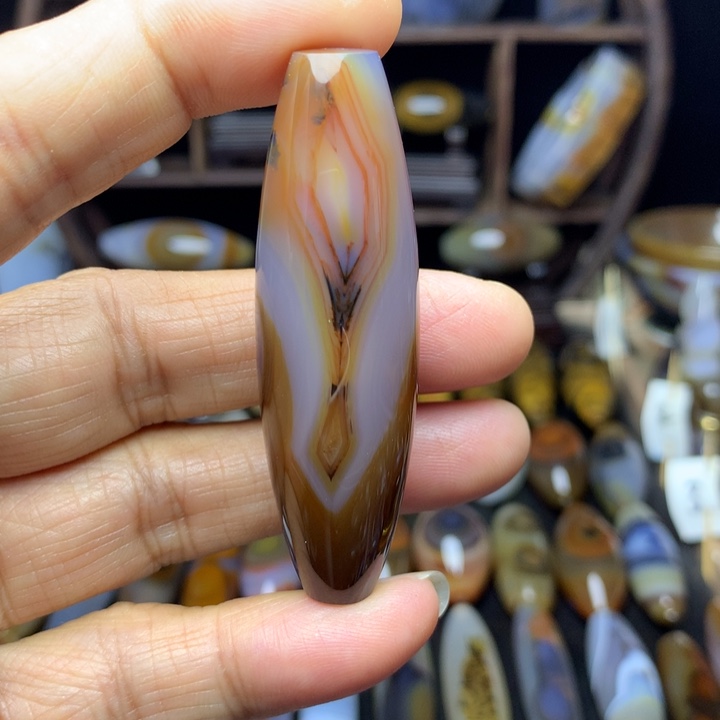 玛瑙/玉髓颈饰未镶嵌