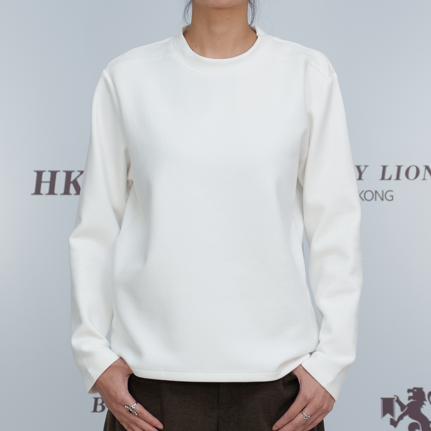 2025H·K美狮潮牌时尚秋冬港风圆领长袖简约设计感休闲卫衣