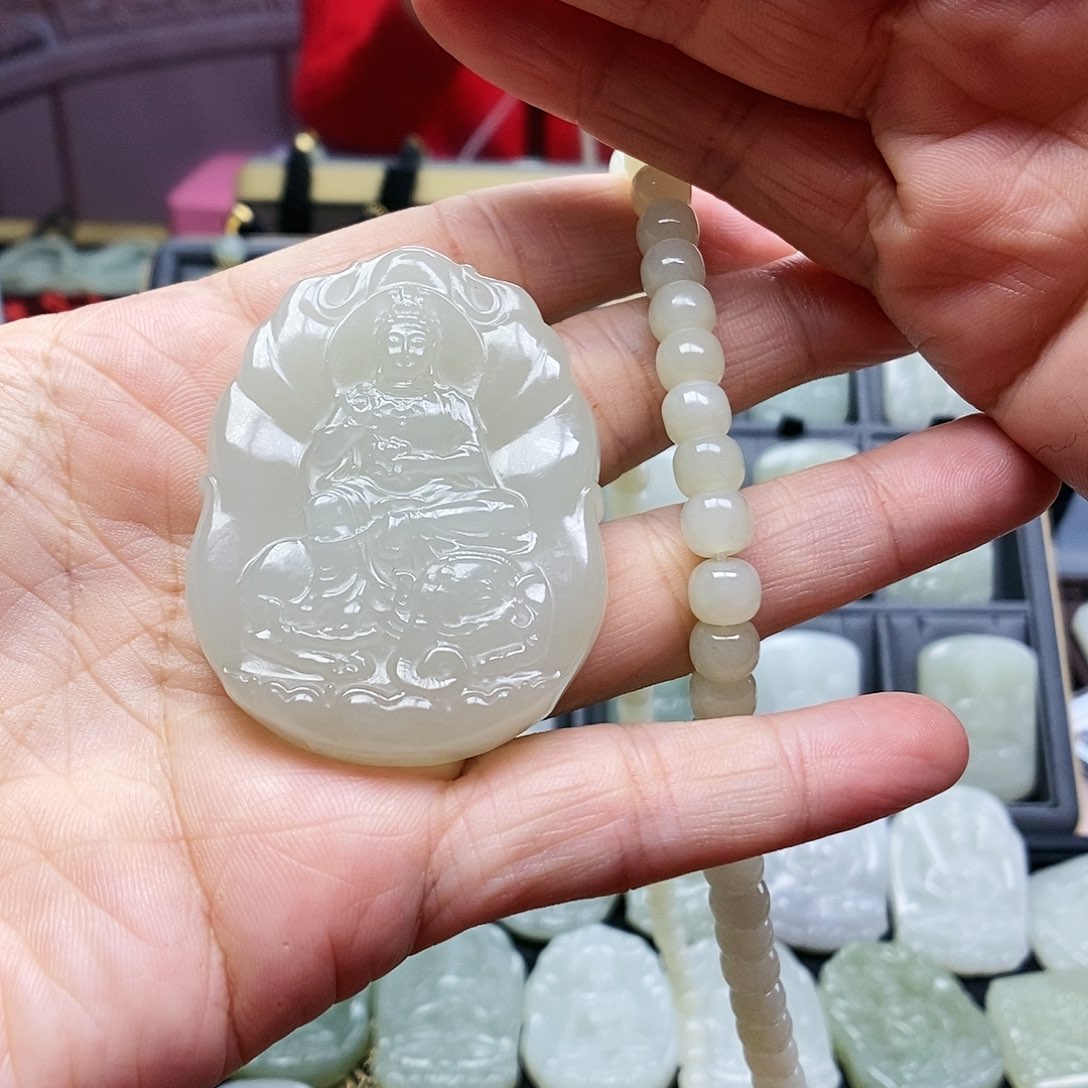 和田玉颈饰未镶嵌7**代