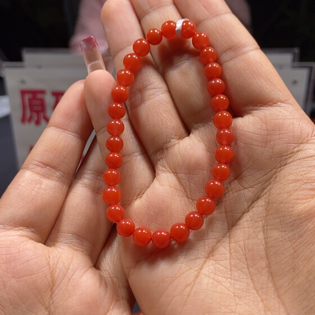 南红玛瑙6+大黑洞单圈未镶嵌露*卡