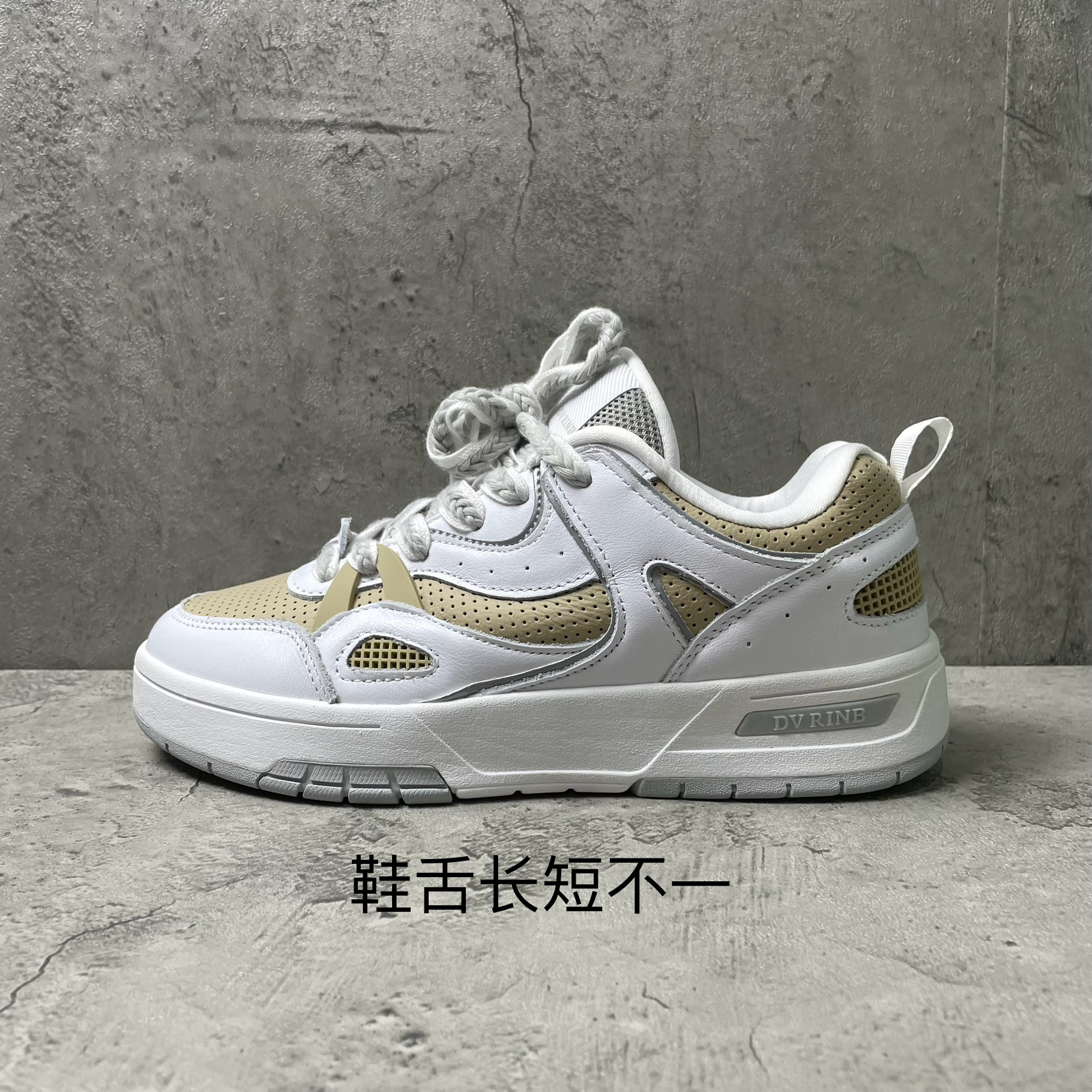 女士休闲鞋F18-29555（2号）微瑕偏小一码