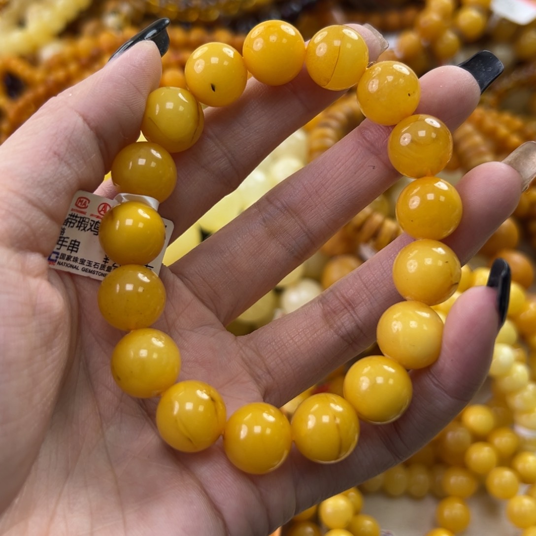 琥珀珠宝奇石未镶嵌