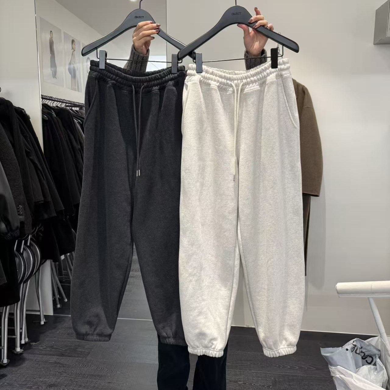 【毛毛家】韩国东大门正品卫裤厚款～No退换～