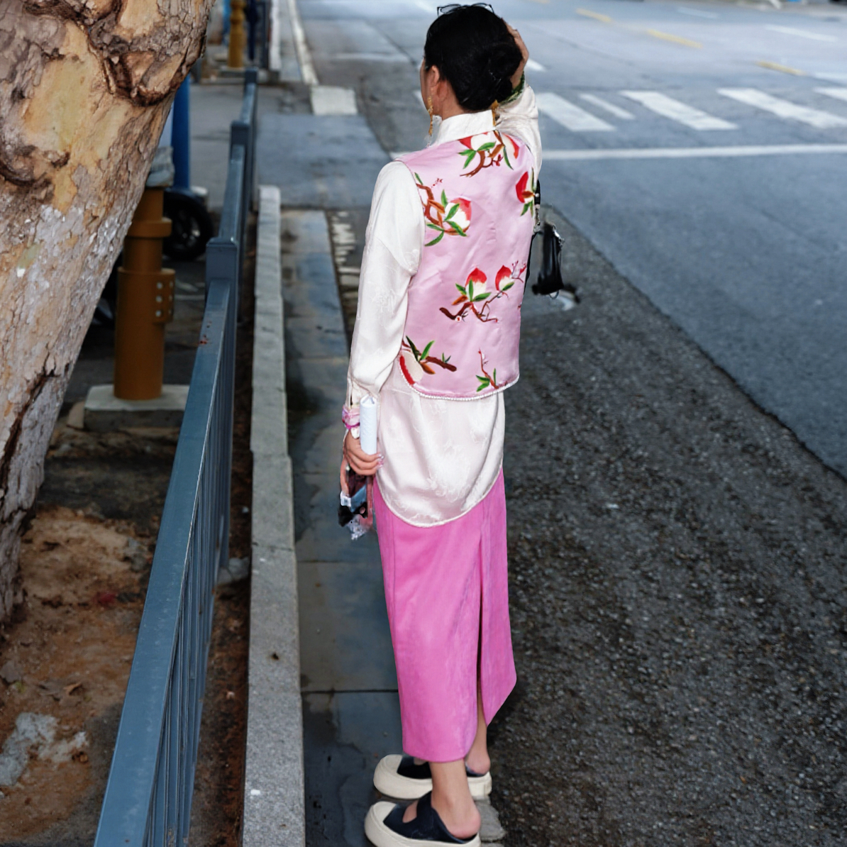 花汀堂·原创设计新中式复古刺绣真丝库缎马甲·私人订制·无七天