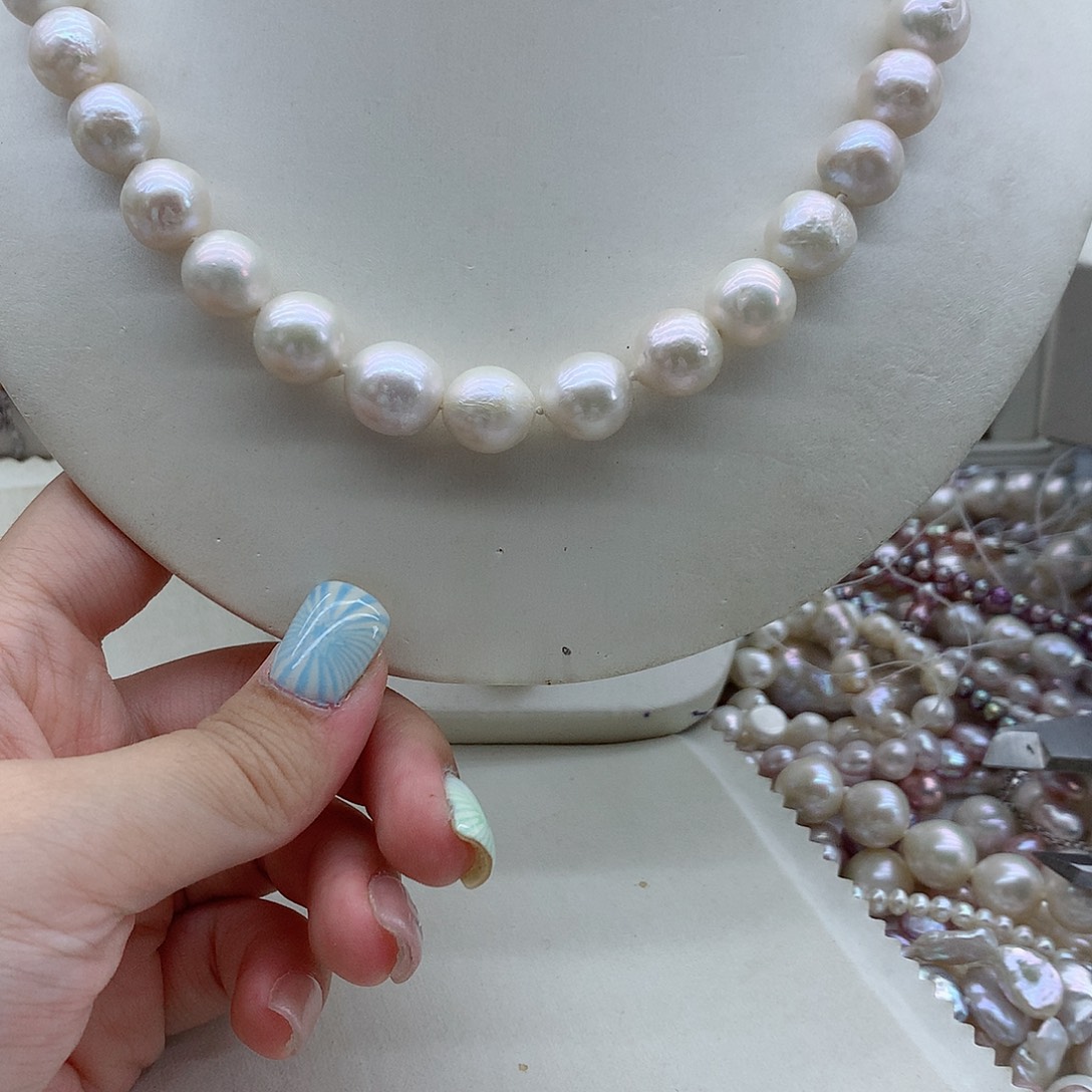 颈饰银S925镶嵌淡水珍珠