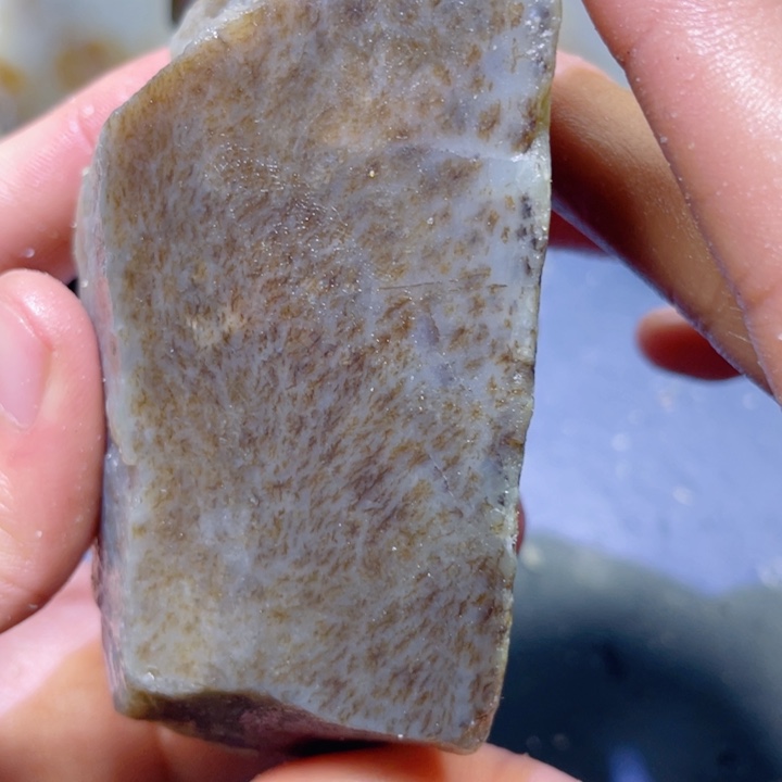 和田玉未镶嵌珠宝半成品