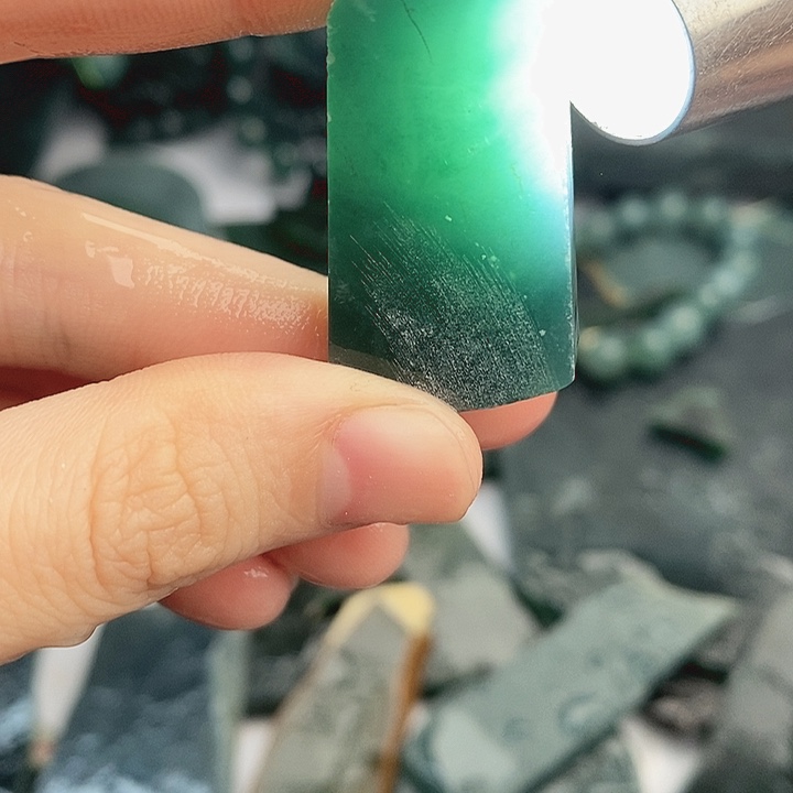 翡翠裸石纯天然翡翠