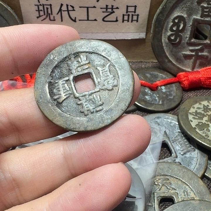 ***铜现代工艺品花钱