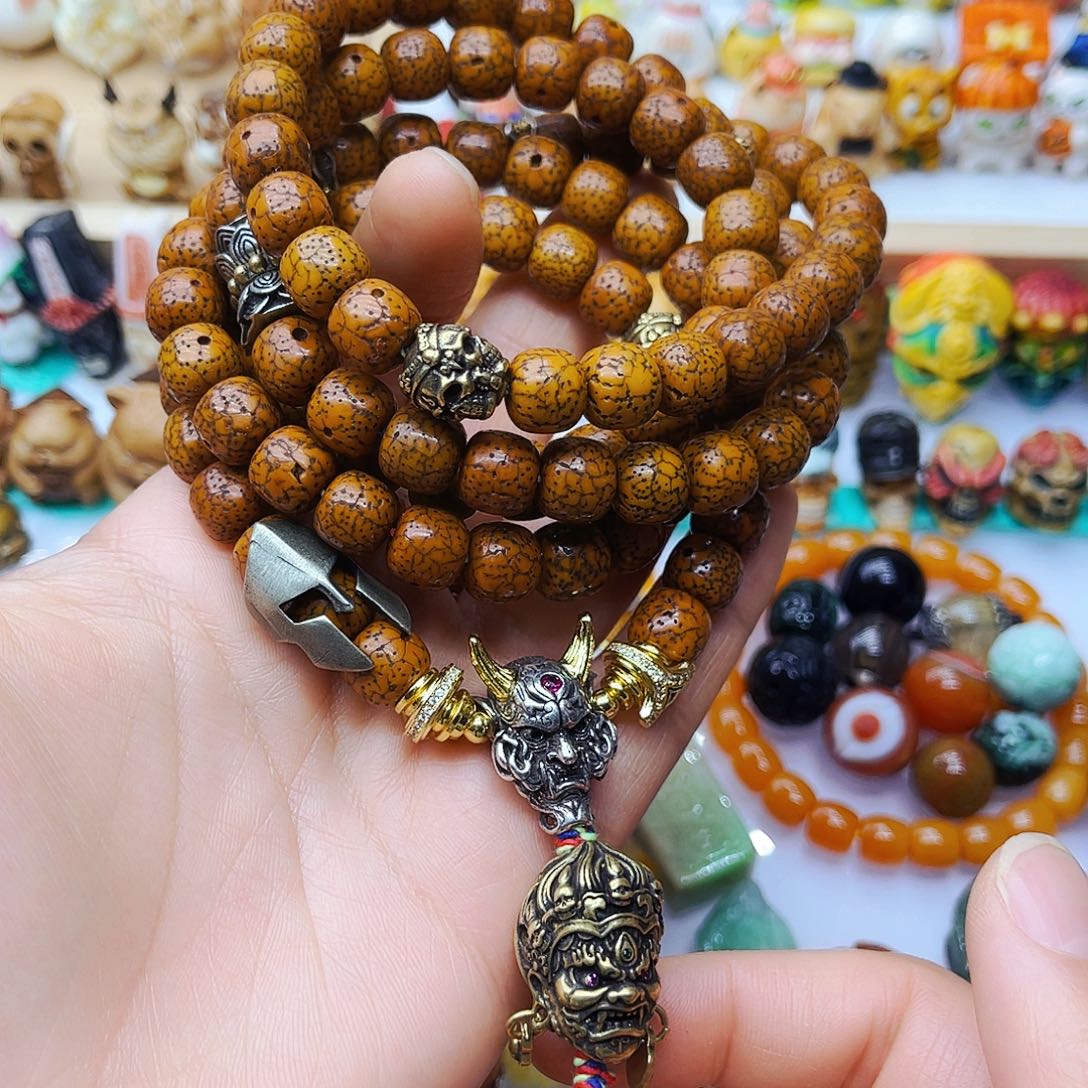 香榧木手工雕刻配饰