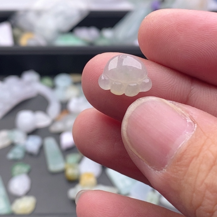 N***仙翡翠未镶嵌吊坠(不含链)