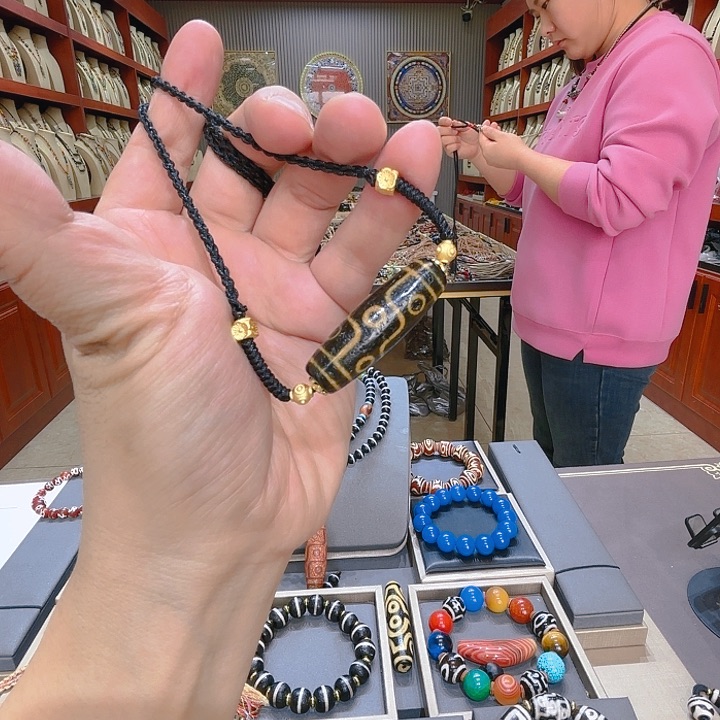 未镶嵌玛瑙/玉髓珠宝奇石