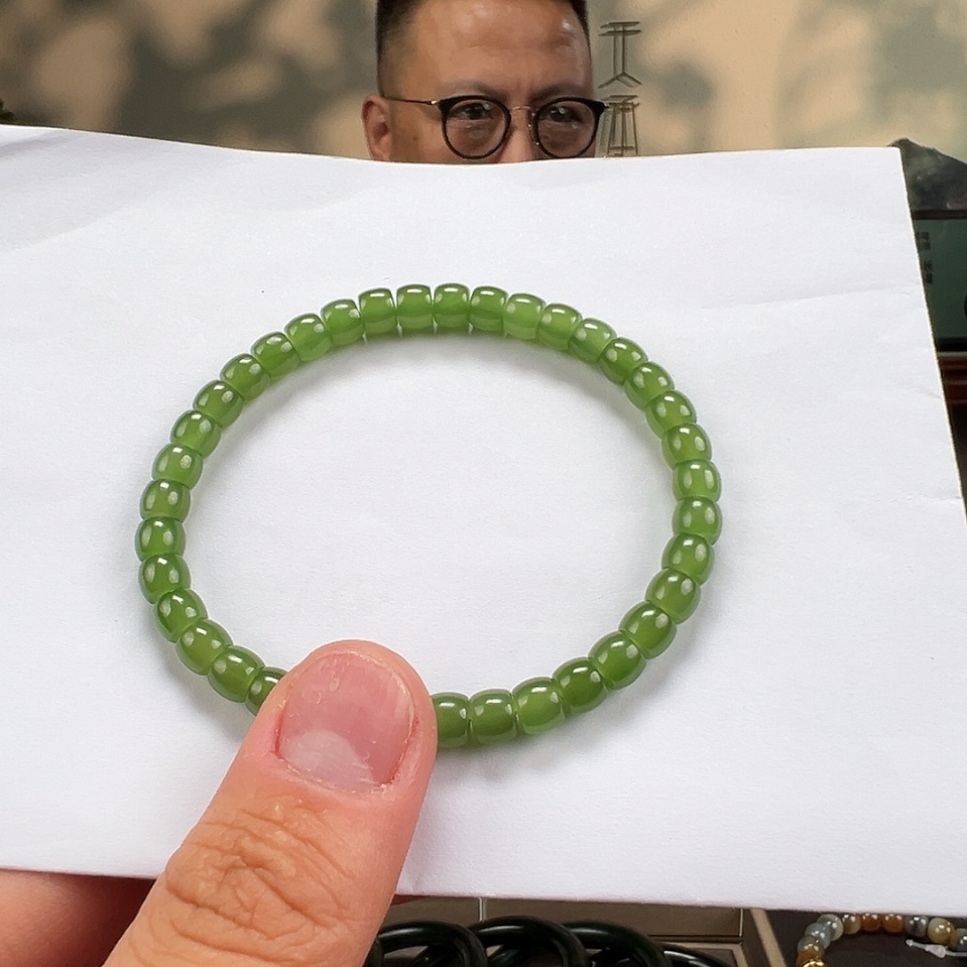 和田玉未镶嵌手链卡6mm苹果绿