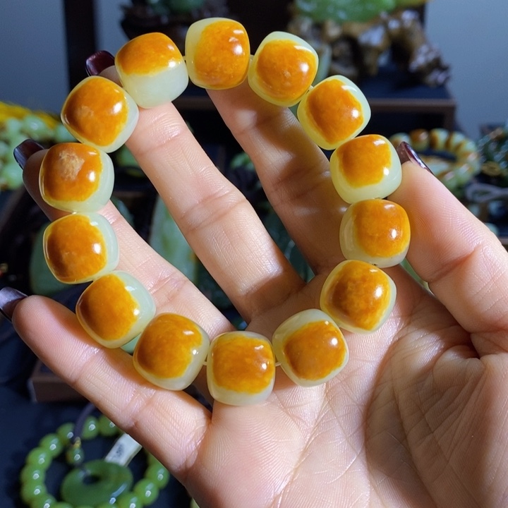 和田玉手链未镶嵌W****弯