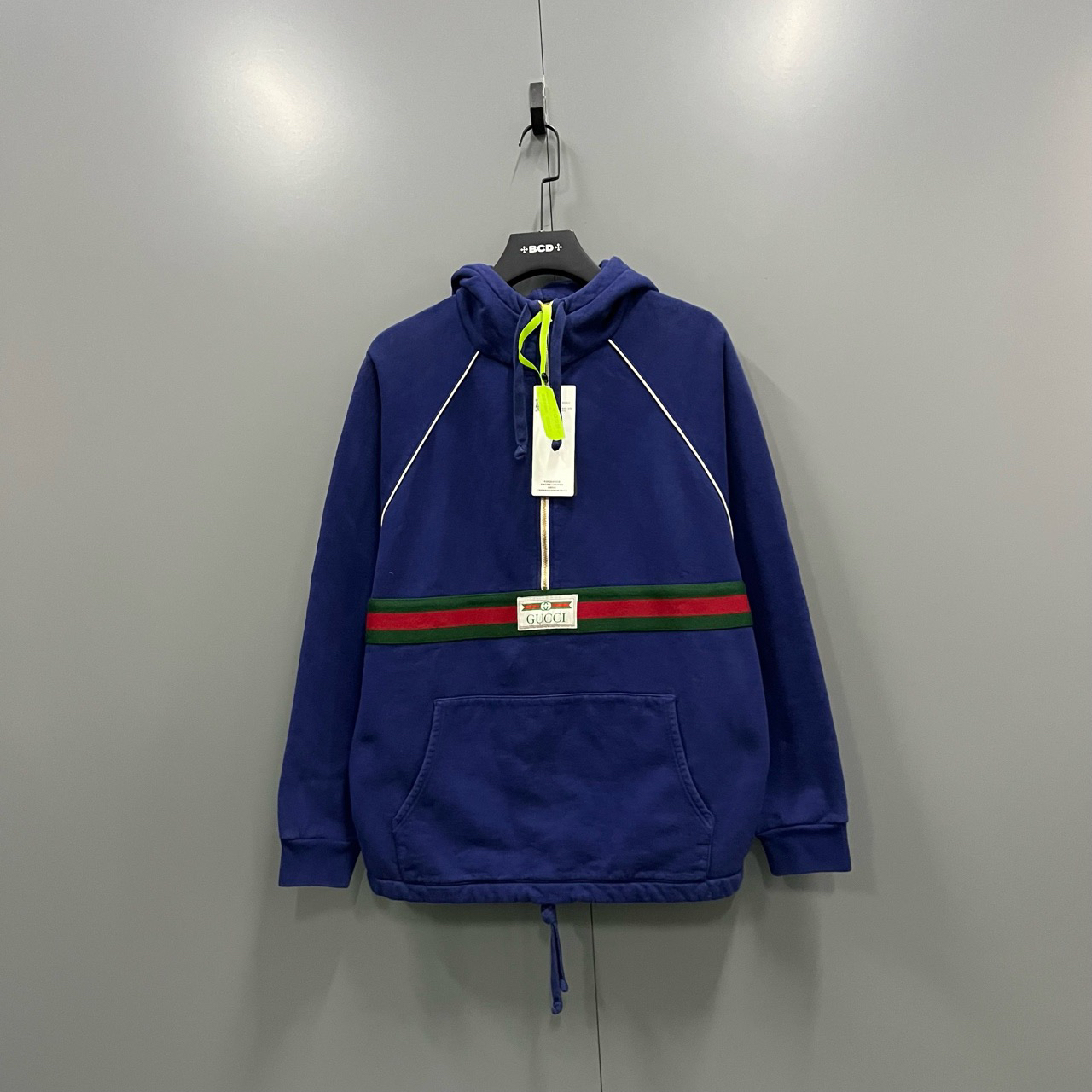 95新 GUCCI/古驰 q 219  古驰 深蓝色贴标logo半拉链帽衫 M码