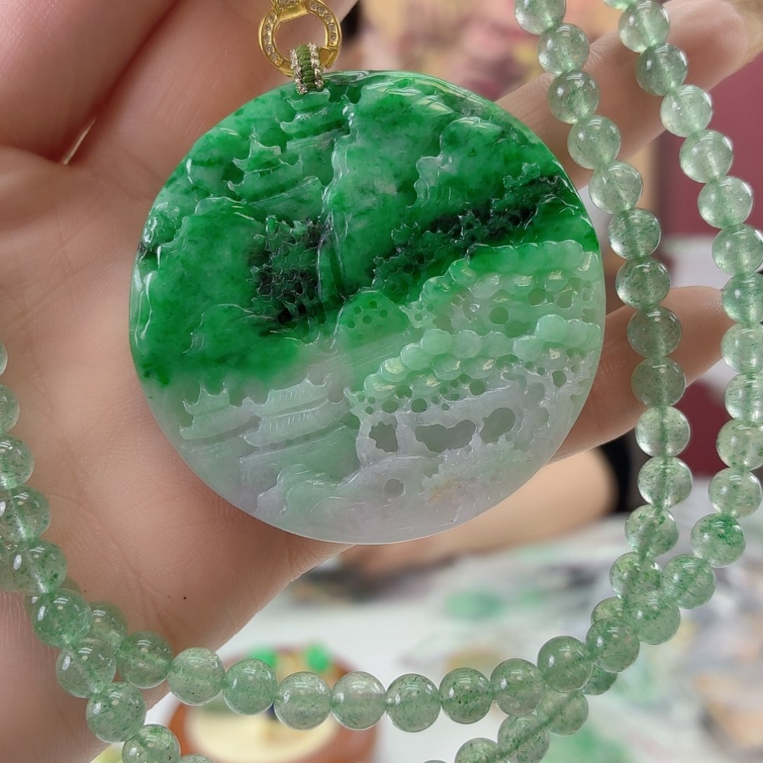 翡翠未镶嵌颈饰翡翠