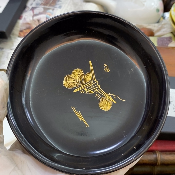 瓷片哦哦哦哦我哦哦哦