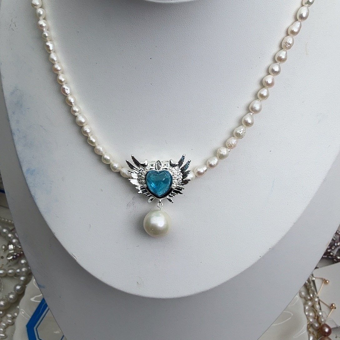 未镶嵌颈饰淡水珍珠