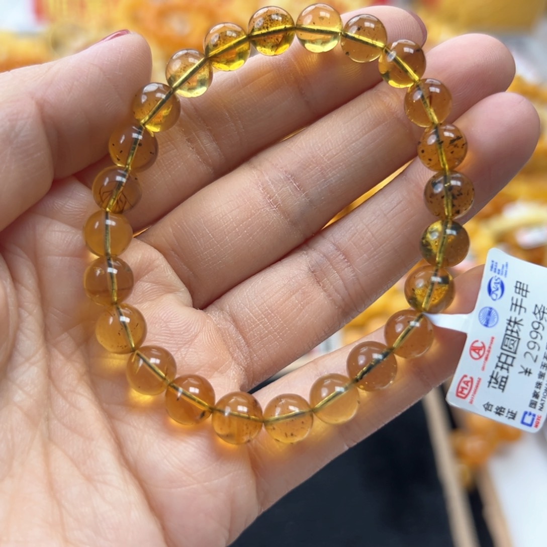 琥珀珠宝奇石未镶嵌