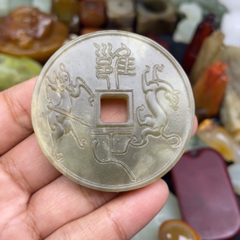 和田玉未镶嵌颈饰110