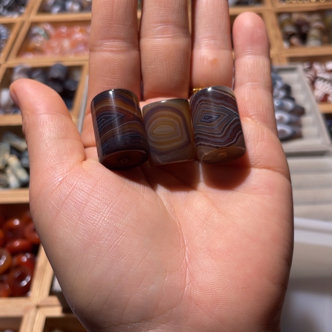 玛瑙/玉髓未镶嵌珠宝半成品